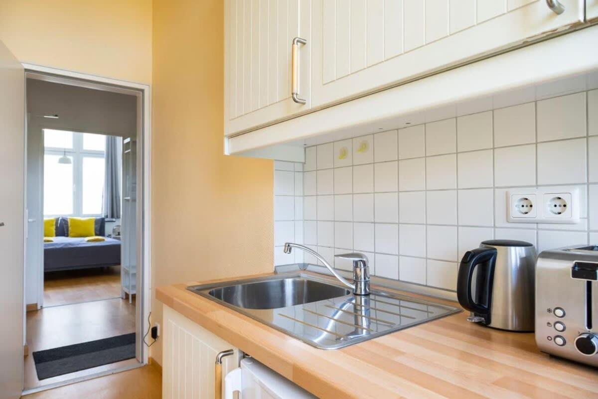 Central Big Apartment Self Checkin ベルリン エクステリア 写真